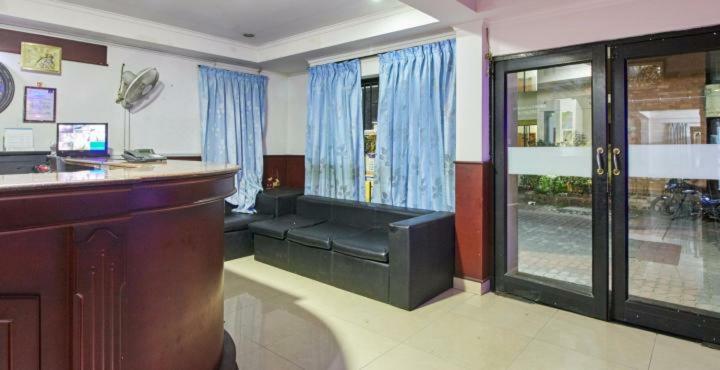 Krishna Gardens Otel Guruvāyūr Dış mekan fotoğraf